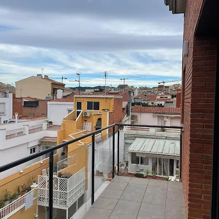 Apartamento Luminoso Con Parking Terrassa